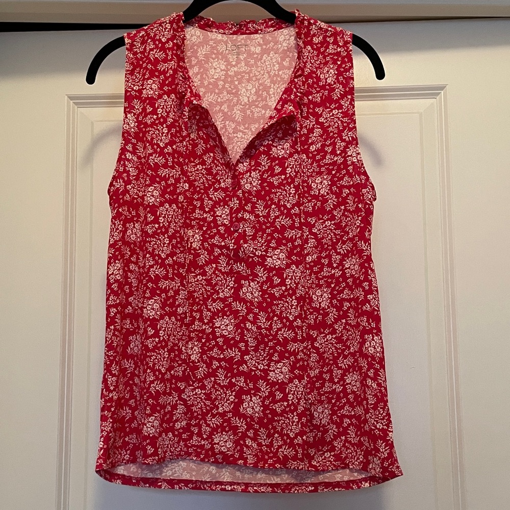 LOFT Red Floral Sleeveless Blouse